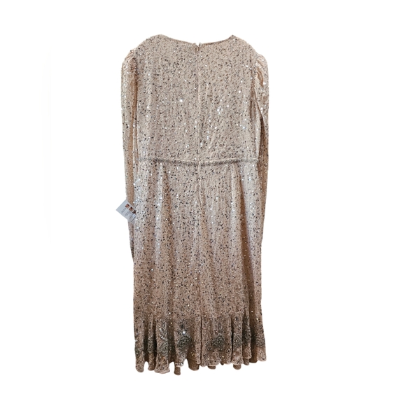 Mac Duggal #10740 Sequin Embellished Flounce Hem Surplice Size 14 MSRP $498 - Picture 6 of 12